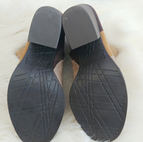 SHIPS FREE!! KENNETH COLE Reaction Color Block Ankle Booties - Picture 8 of 9